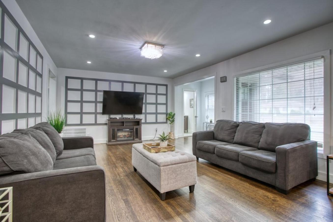 Buckhead Atlchateaumessage Now For Summer Speci Holiday home Atlanta