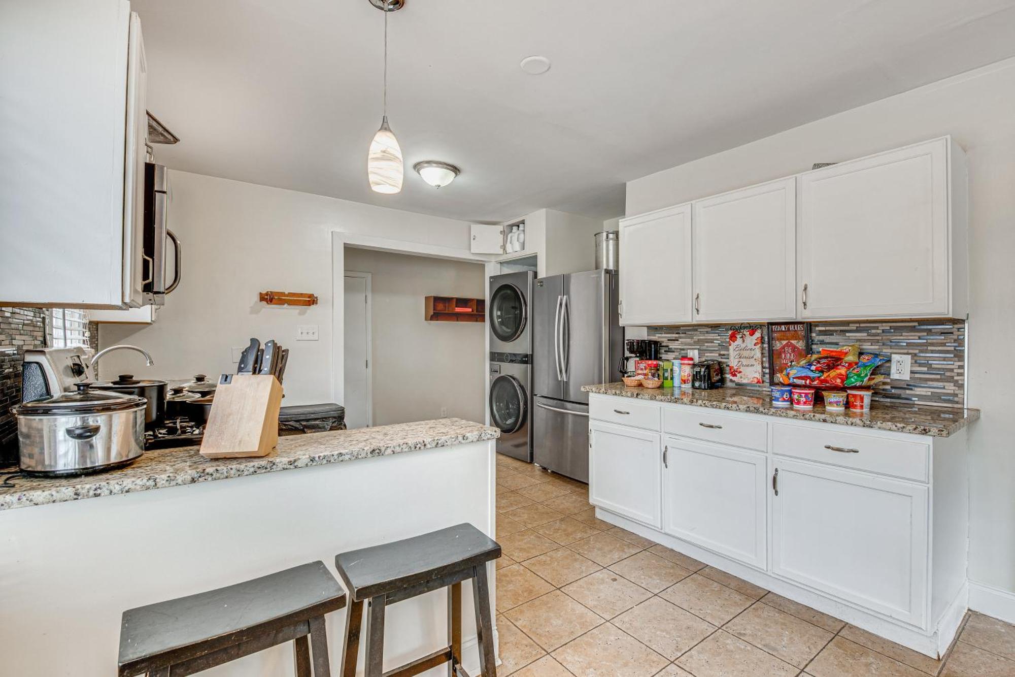Holiday home Area Vacation Less Than 4 Mi To Airport! *