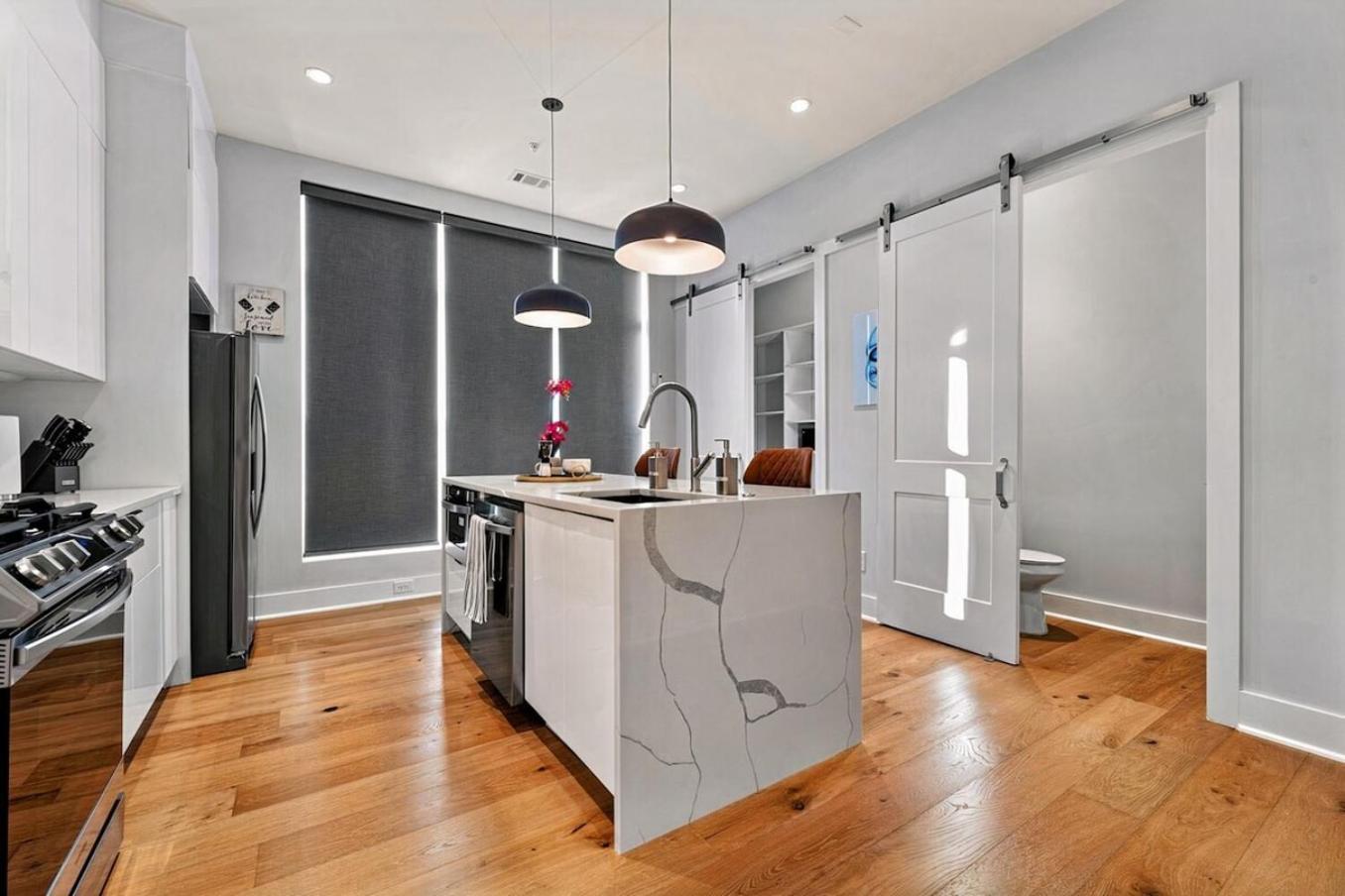 Luxurious Midtown Rooftop Views By Silverx * Atlanta