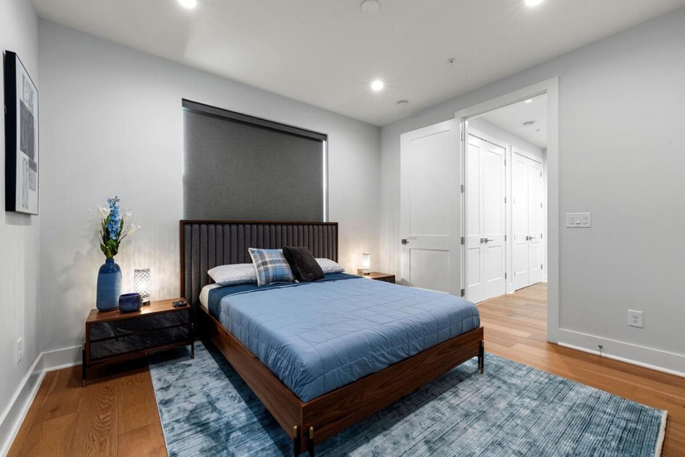 Holiday home Luxurious Midtown Rooftop Views By Silverx