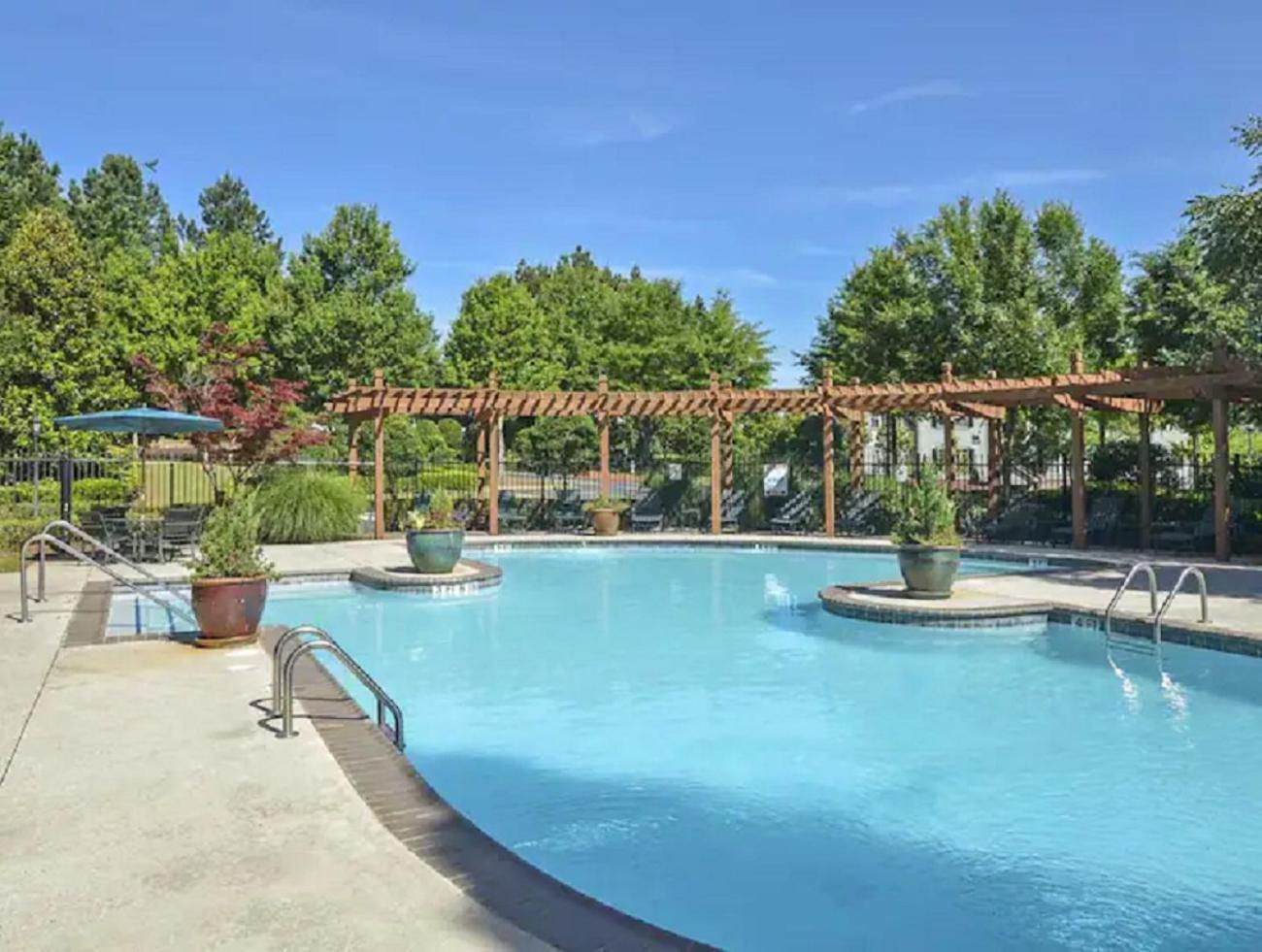 The Sunshine Suite-cozy Comfort Near Airport * Atlanta