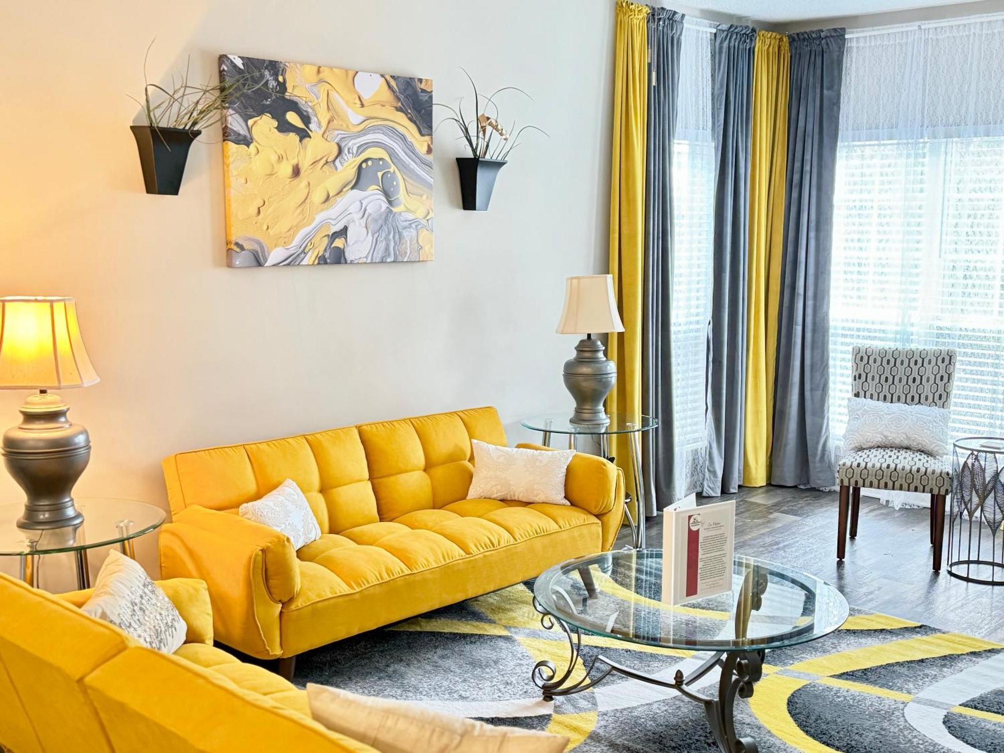 The Sunshine Suite-cozy Comfort Near Airport * Atlanta