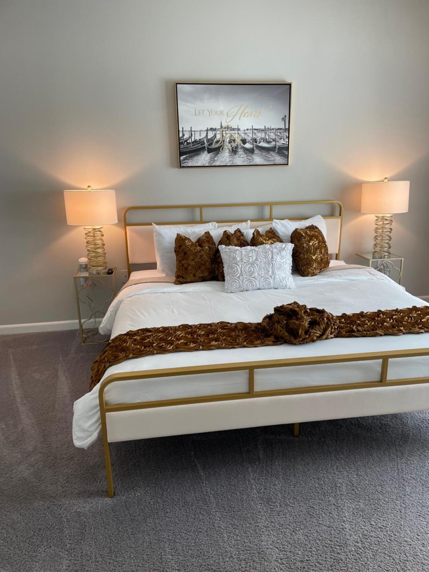 Apartment The Sunshine Suite-cozy Comfort Near Airport *