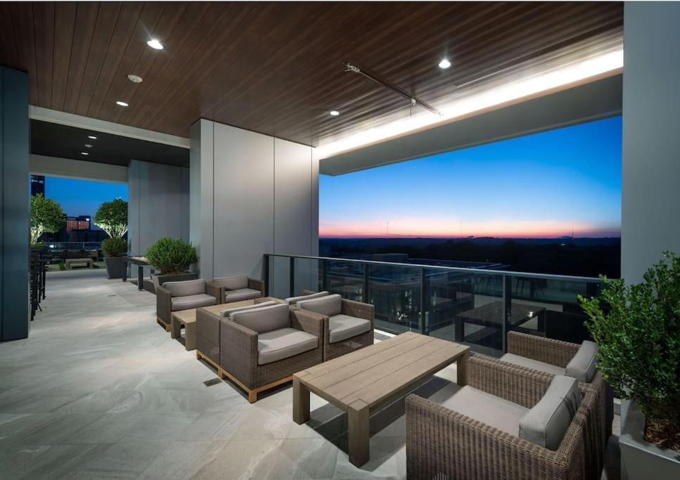 30 Day Minimum - 1100 Sq Ft 1 Bedroom Midtown Atl *