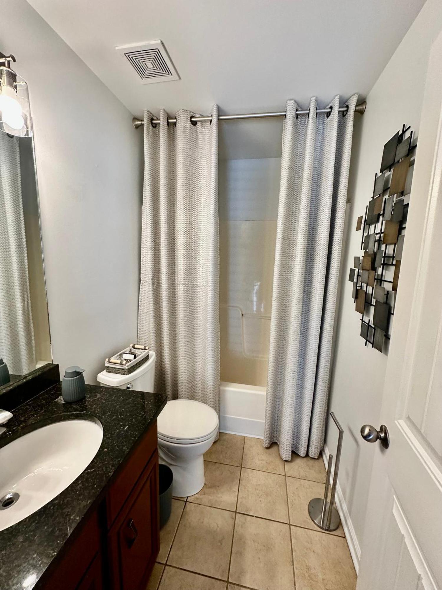 Modern Downtown Atl Retreat Atlanta