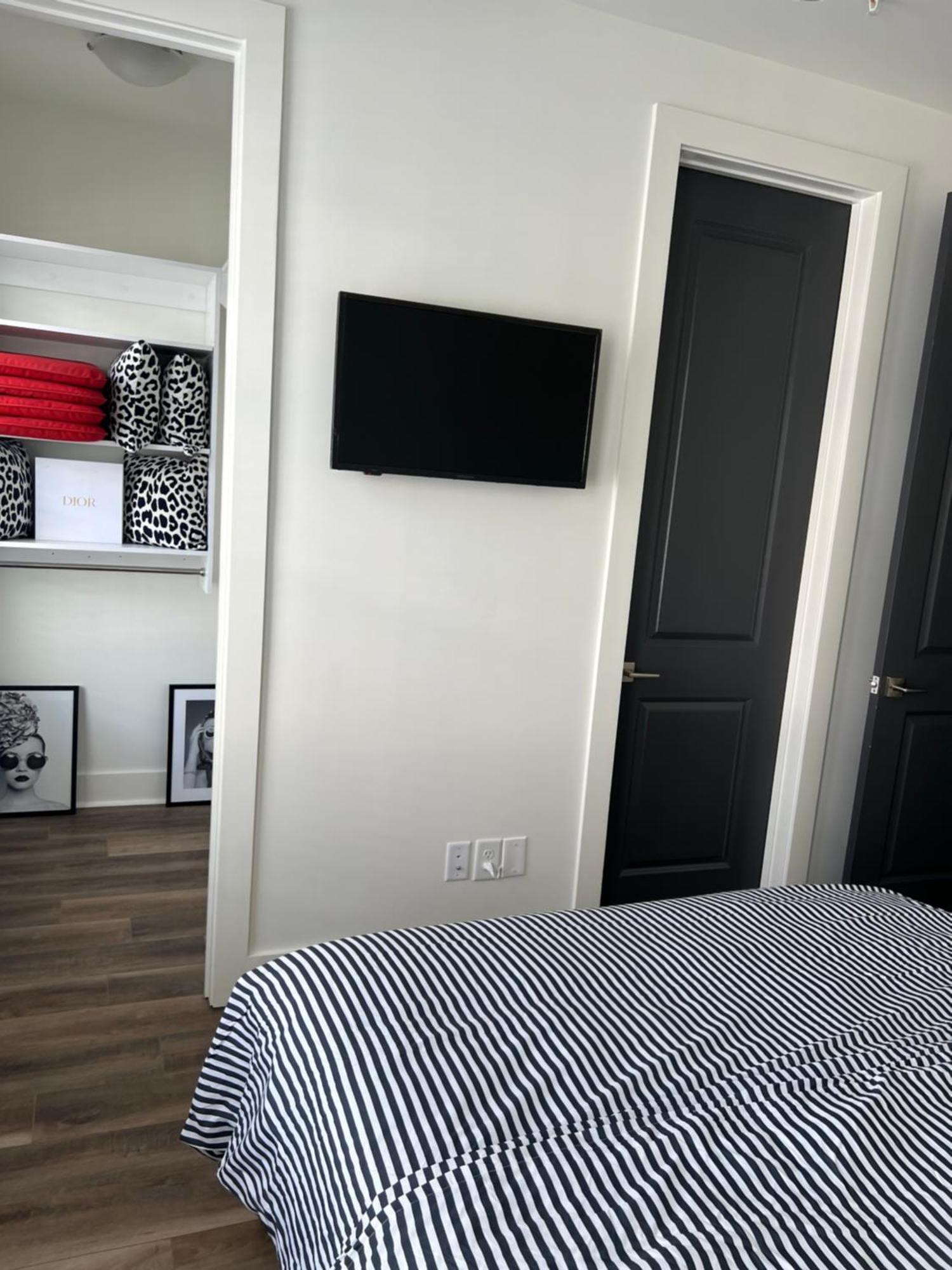Apartment Luxury 5-level Townhouse With City View