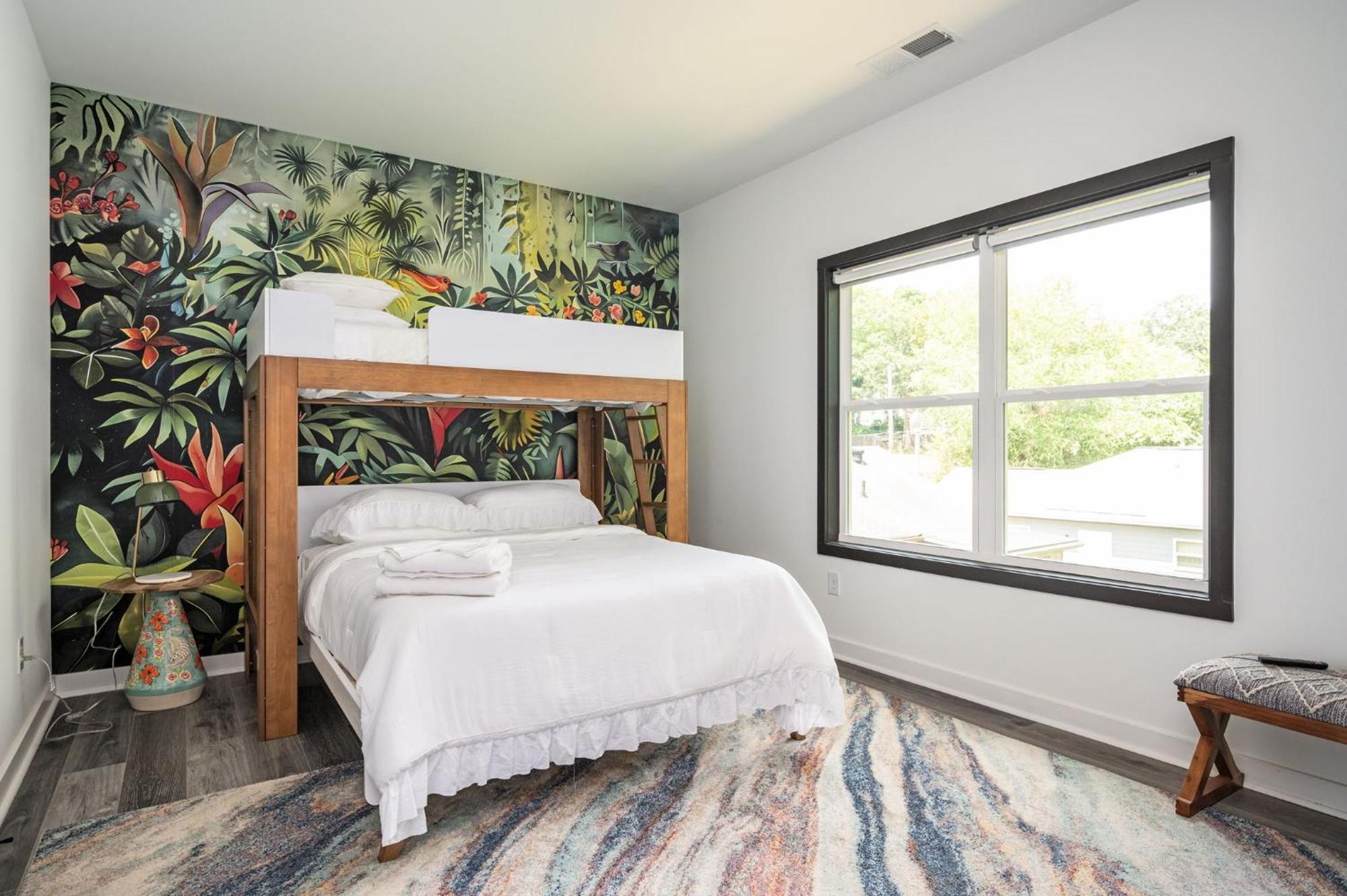 In The Forest - 5bd-5ba - Atl Beltline-summerhill Apartment Atlanta