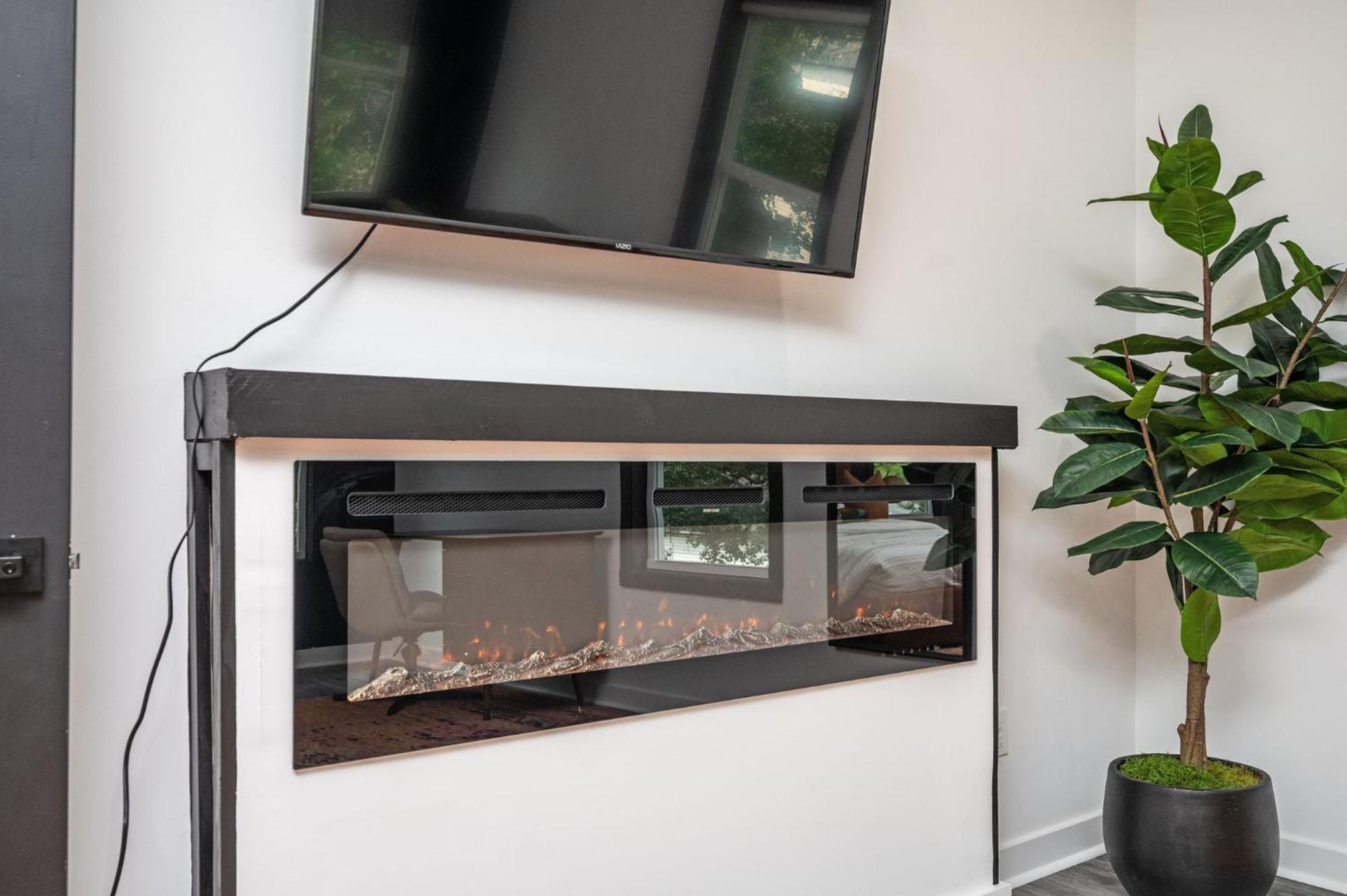 In The Forest - 5bd-5ba - Atl Beltline-summerhill Apartment