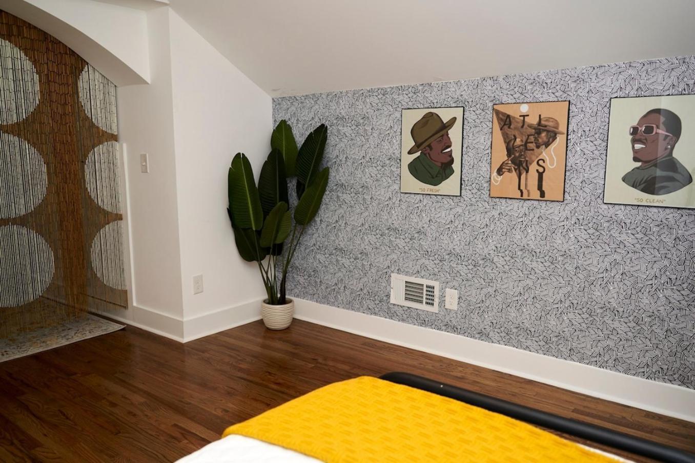 Spacious Retreat Near Downtown, Atl Holiday home Atlanta