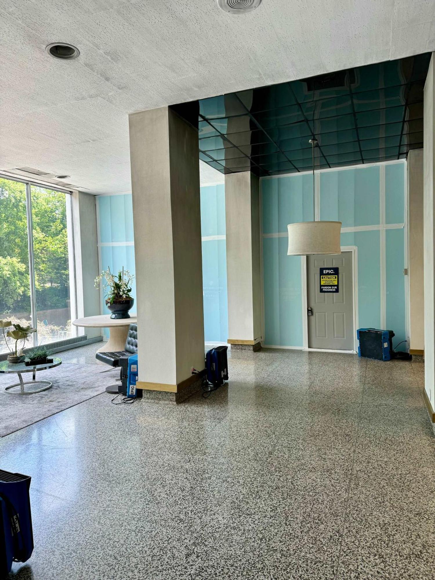 Apartment View 16th Floor 2 Bath Free Parking Lm1607 *