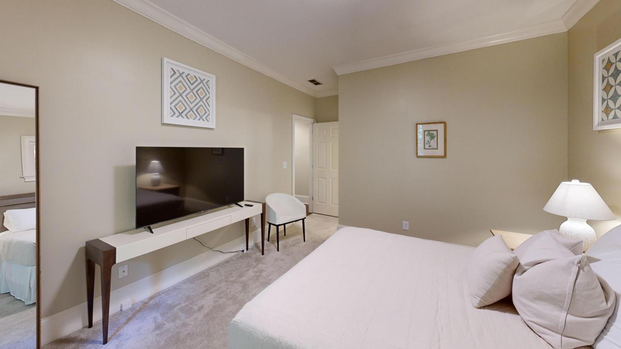 Luxury Spacious 4br In Buckhead * Atlanta