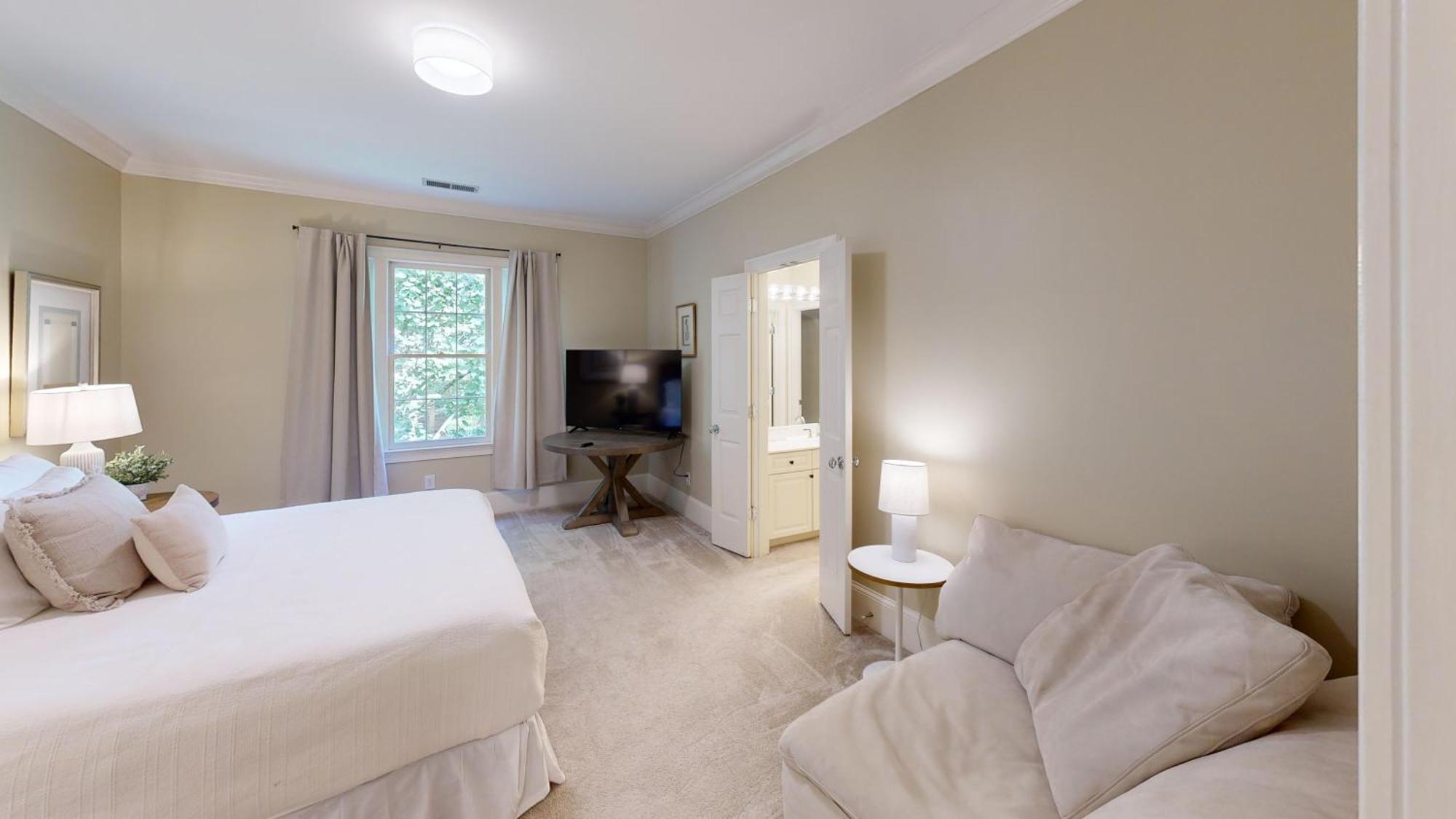 Luxury Spacious 4br In Buckhead Holiday home Atlanta