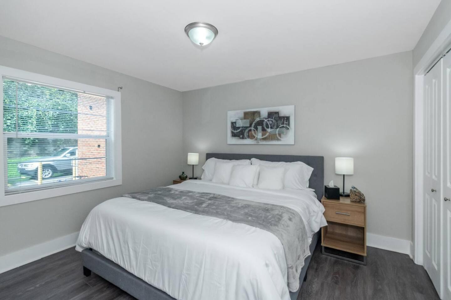 Buckhead Escape Apartment *