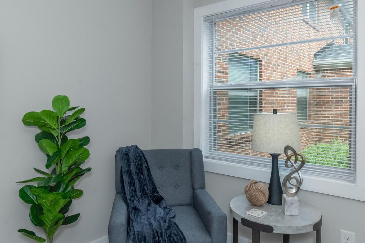Buckhead Escape Apartment