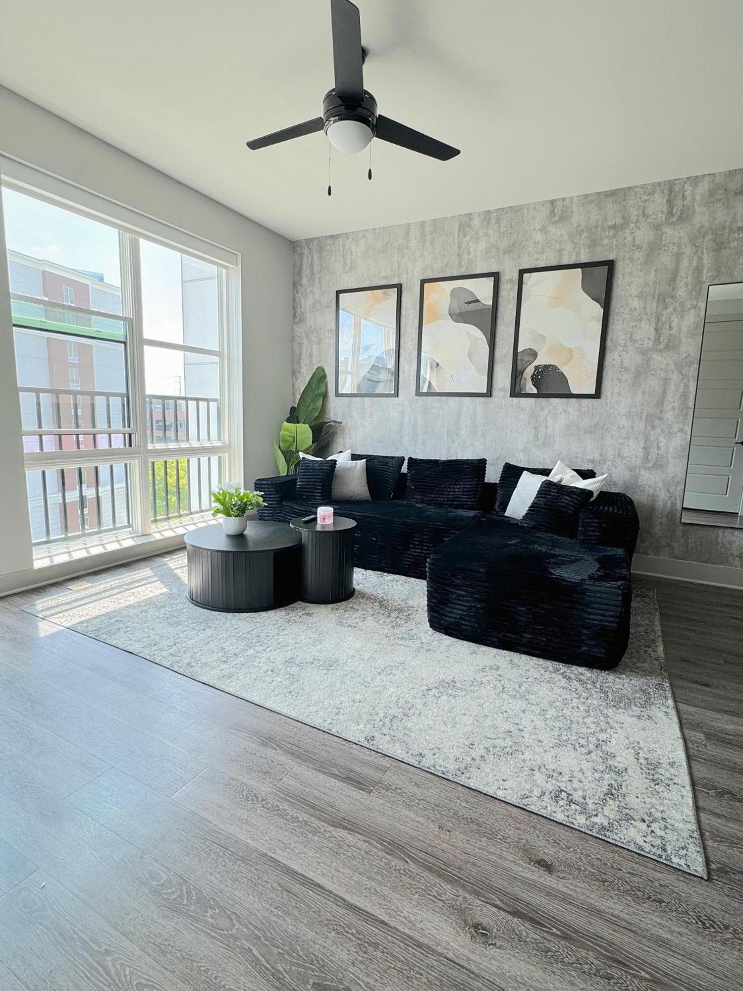 Apartment Buckhead Vibes