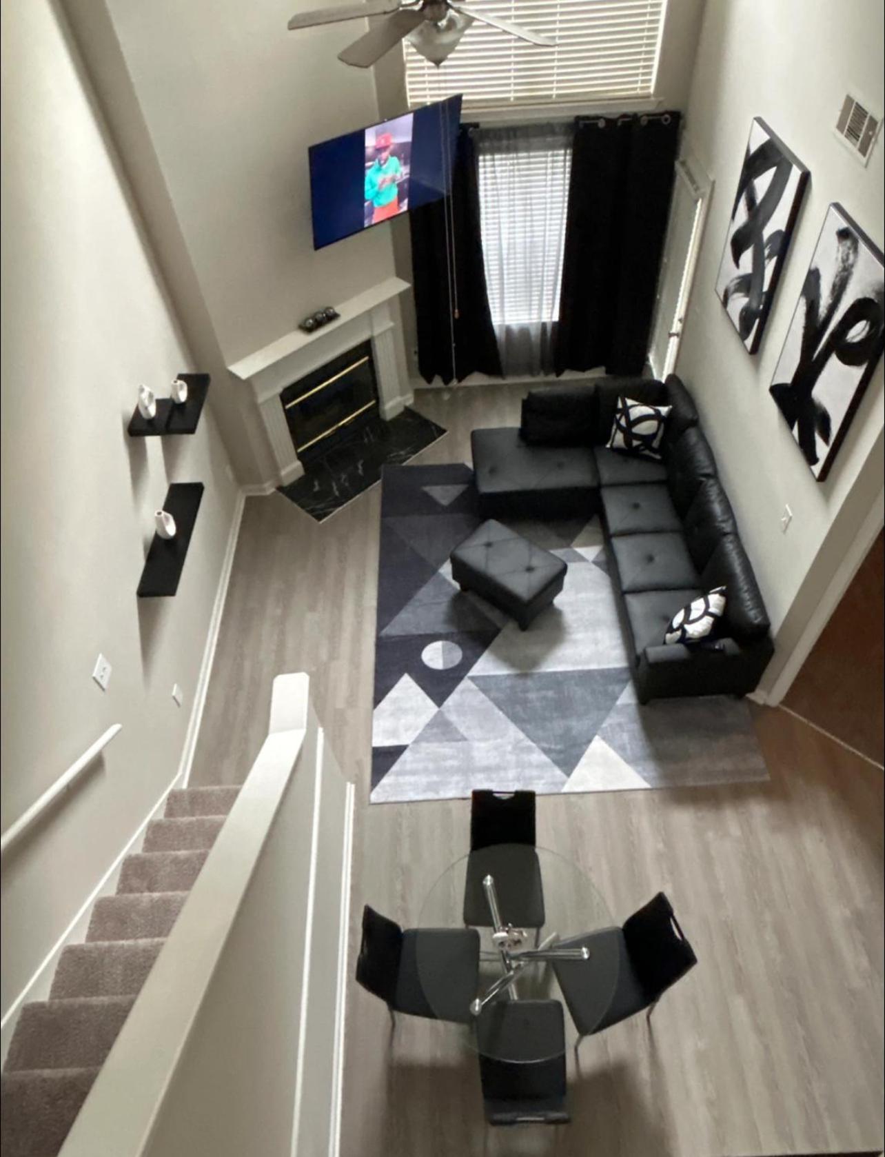 Luxury Buckhead Loft *