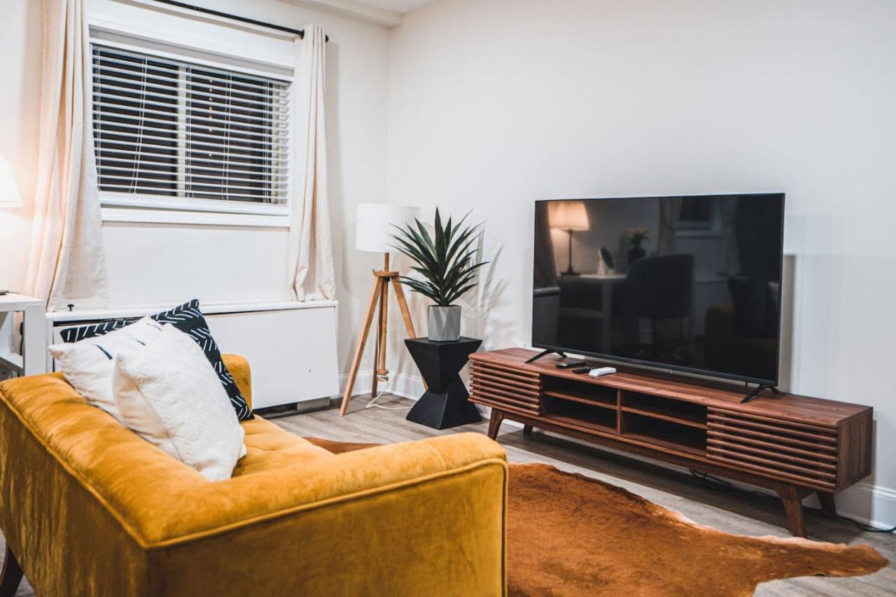 Unparalleled Convenience, View, Food Scene Holiday home