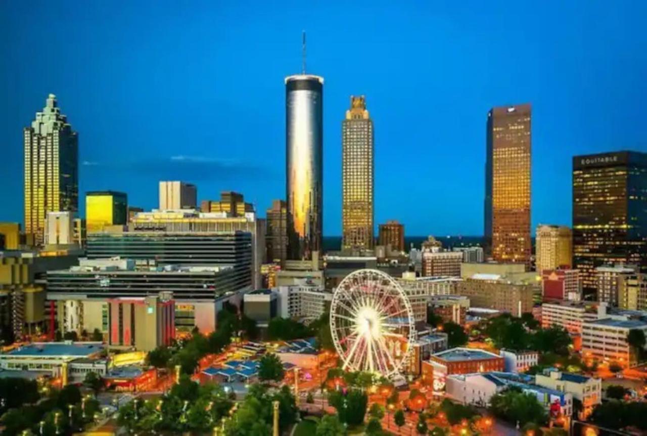 Unparalleled Convenience, View, Food Scene Holiday home Atlanta