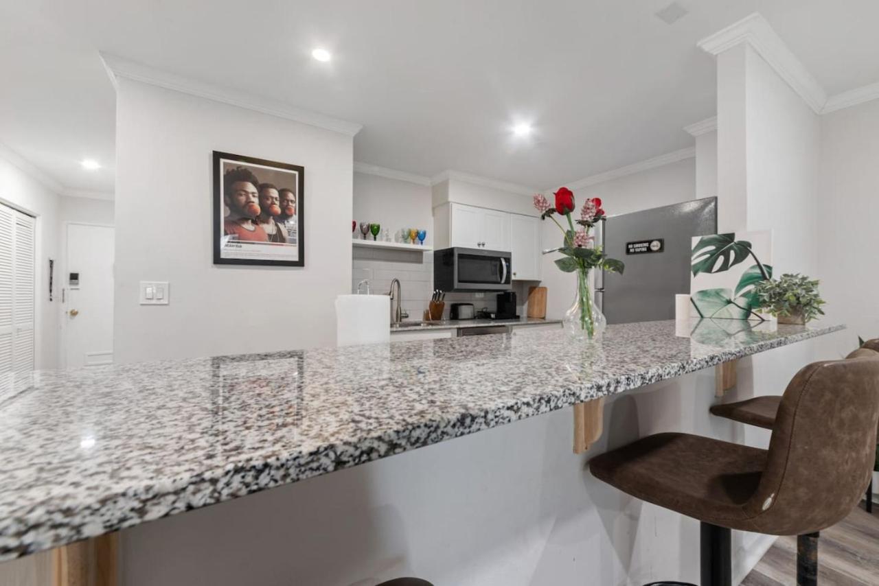 Holiday home Walk To Everything, Affordable In Downtown *