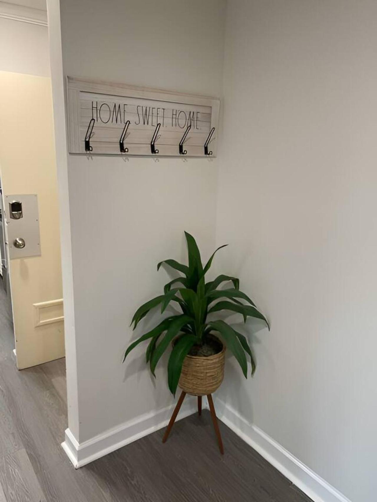 Center Excitement Apartment *