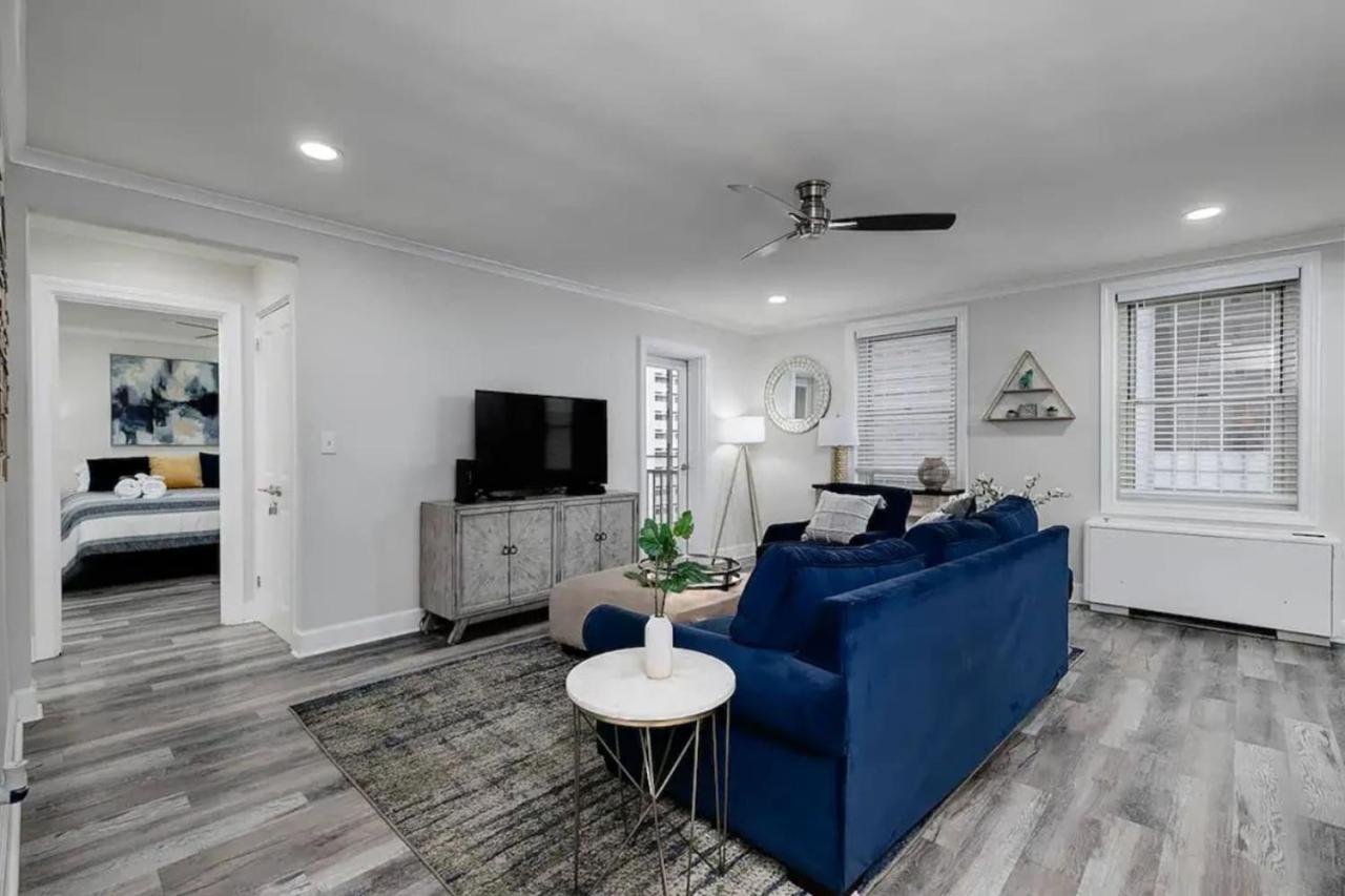 Holiday home 1br Apt,centrally Located, View