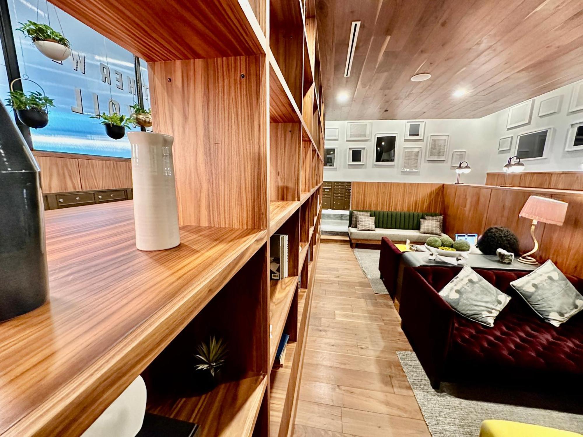 Modern Luxury At The Interlock Apartment Atlanta