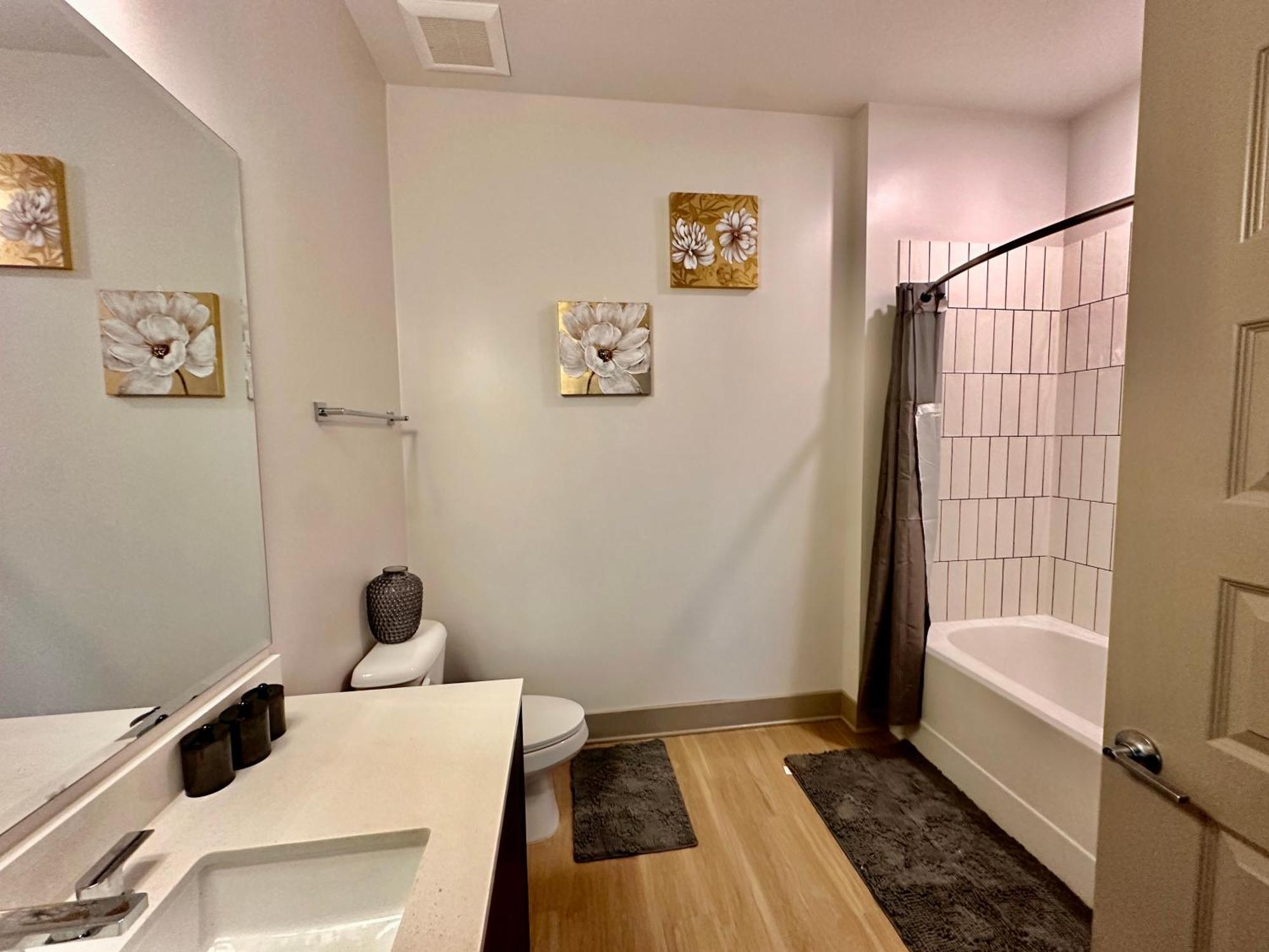 Modern Luxury At The Interlock Apartment Atlanta