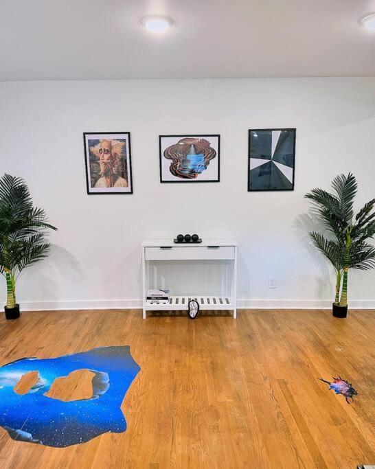 Visual Illusion Unit 2 Holiday home