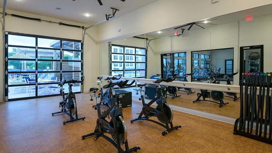 Apartment Landing At The Eddy At Riverview - 2 Bedrooms In West End *