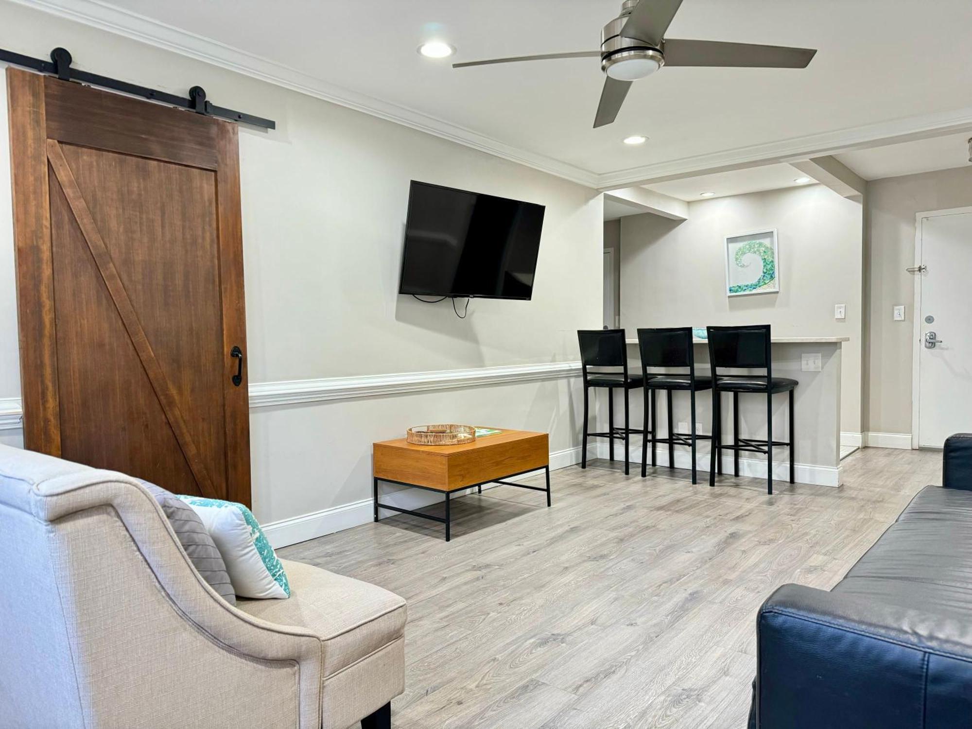 Holiday home Atl Downtown 2br King Bed Free Parking Lm1408 *