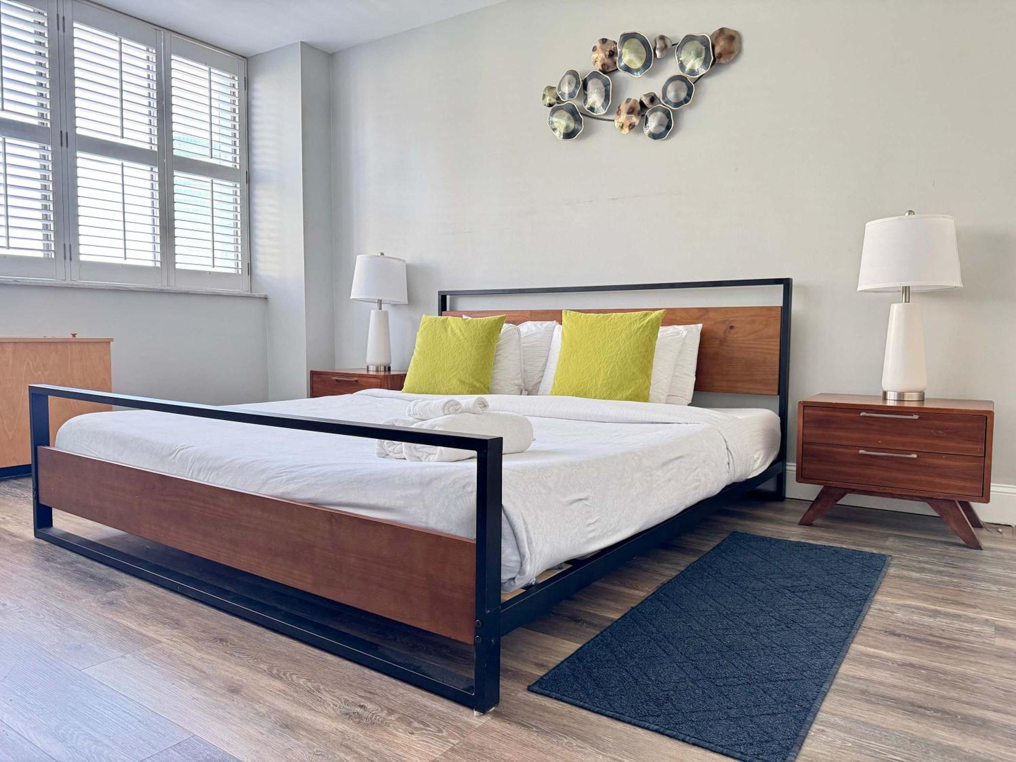 Downtown! High Rise! Onsite Parking Lm609 * Atlanta
