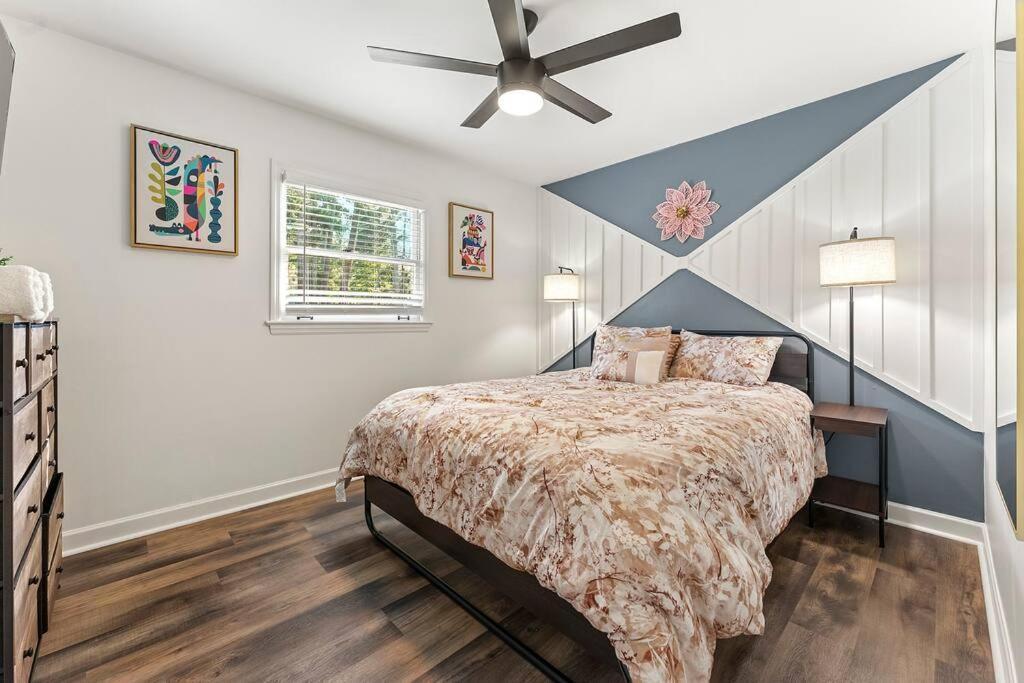 Holiday home Exclusive Haven With Pool & Bar Atlanta