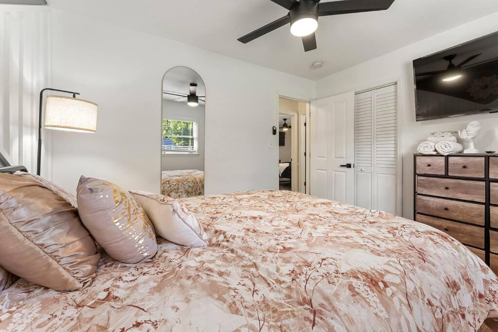 Exclusive Haven With Pool & Bar * Atlanta