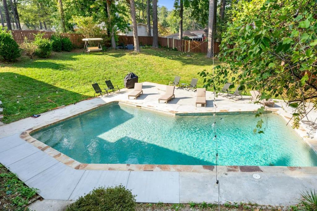 Exclusive Haven With Pool & Bar *