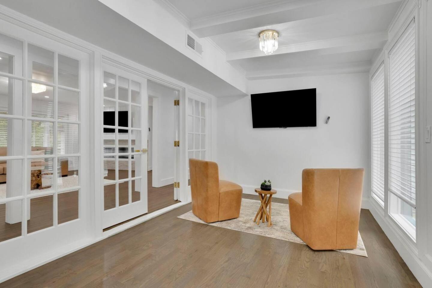 Luxury 7br Buckhead Oasis Wpool,gameroom&firepit * Atlanta