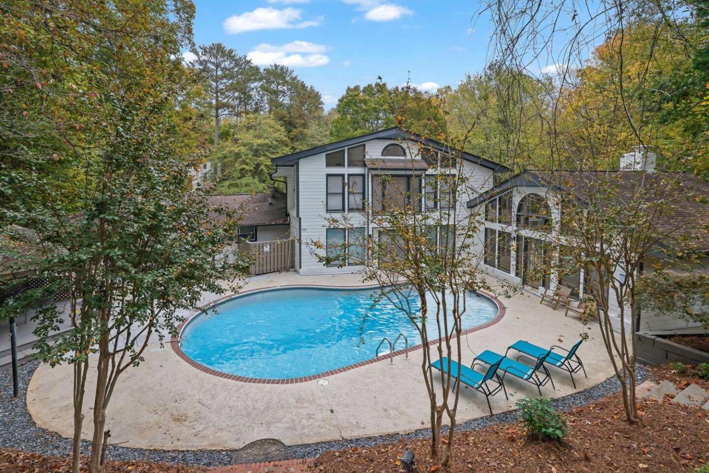 Holiday home Luxury 7br Buckhead Oasis Wpool,gameroom&firepit *