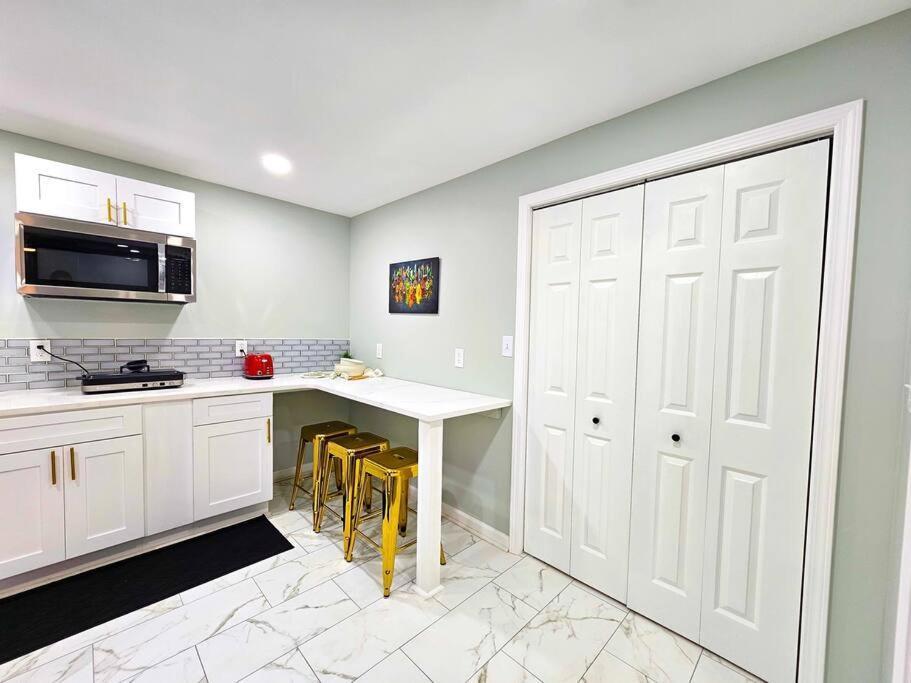 Private With Seperate Bathroom Near Downtown Atl Homestay *