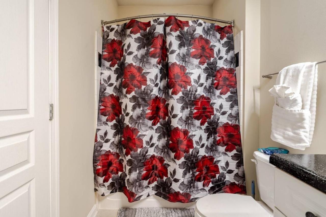 Luxury -2br- Buckhead Retreat - Free Parking *