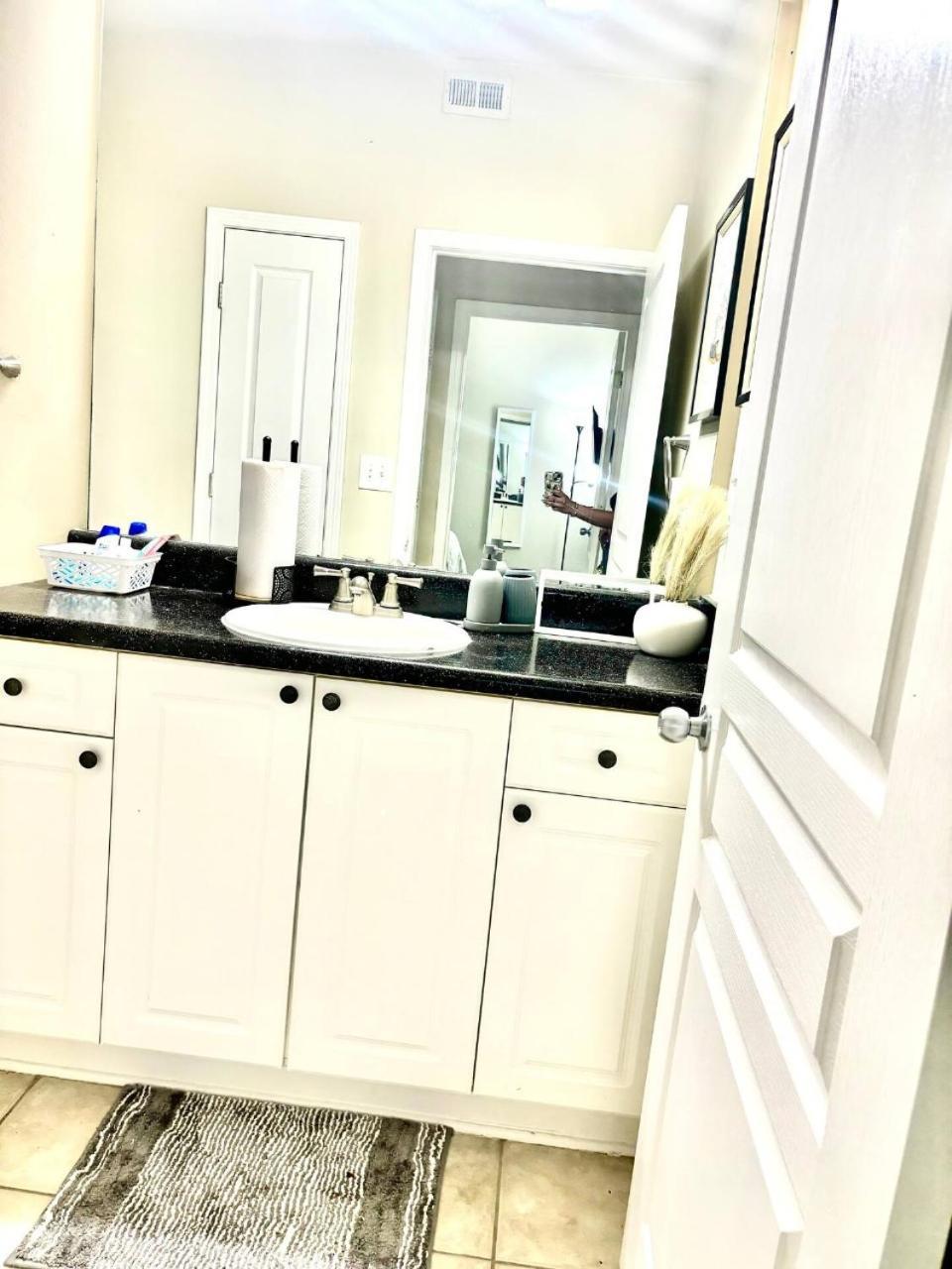 Luxury -2br- Buckhead Retreat - Free Parking