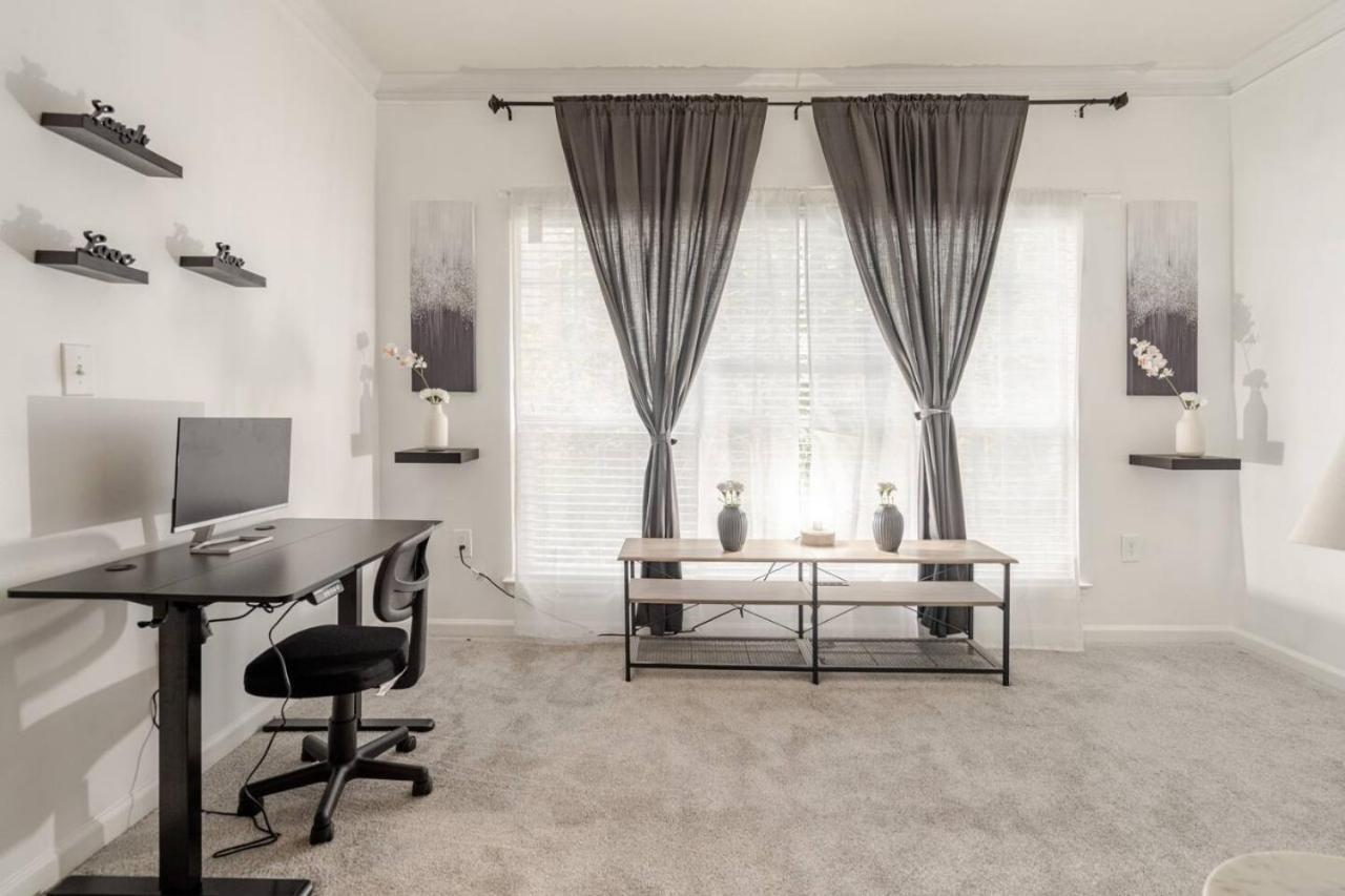 Apartment Luxury -2br- Buckhead Retreat - Free Parking *