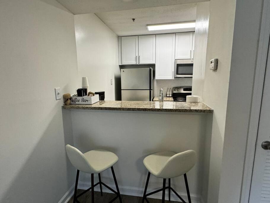 Midtown Luxury Getaway Apartment