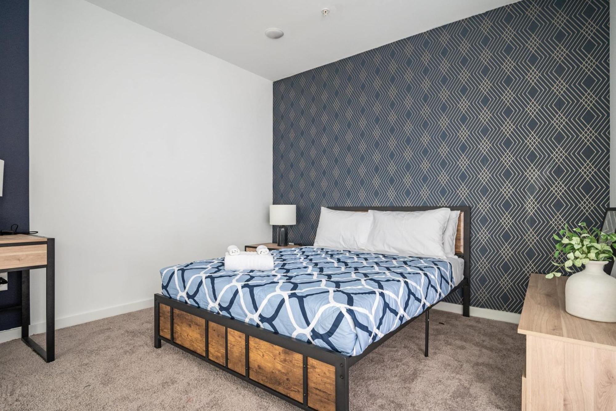 Luxury Loft Penthouse Roof Balcony Washer Dryer 542blvd *