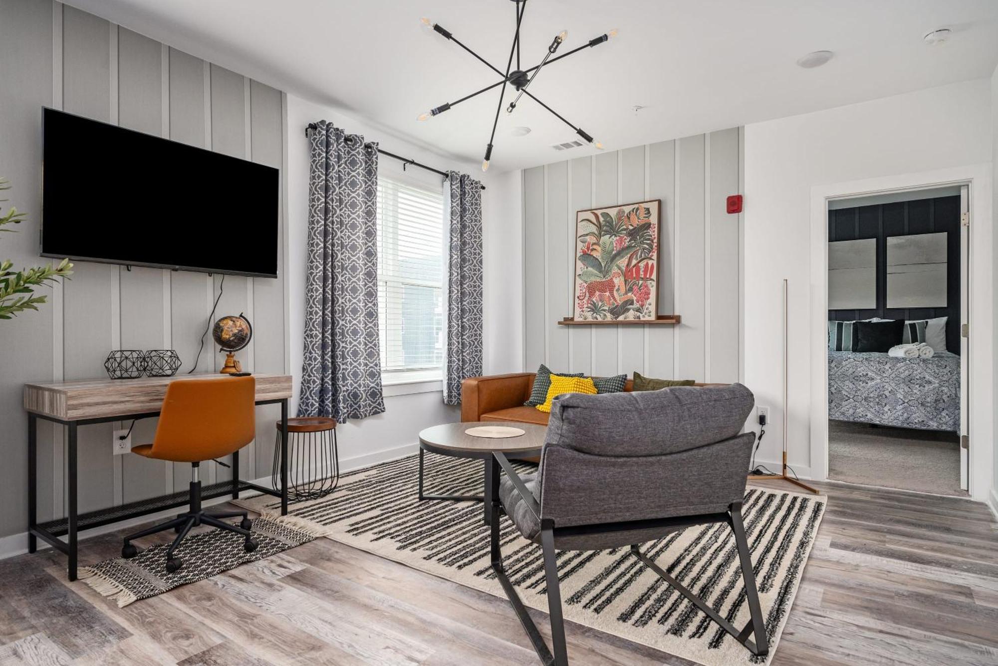 Luxury 1b1b With Balcony Downtown 542blvd * Atlanta