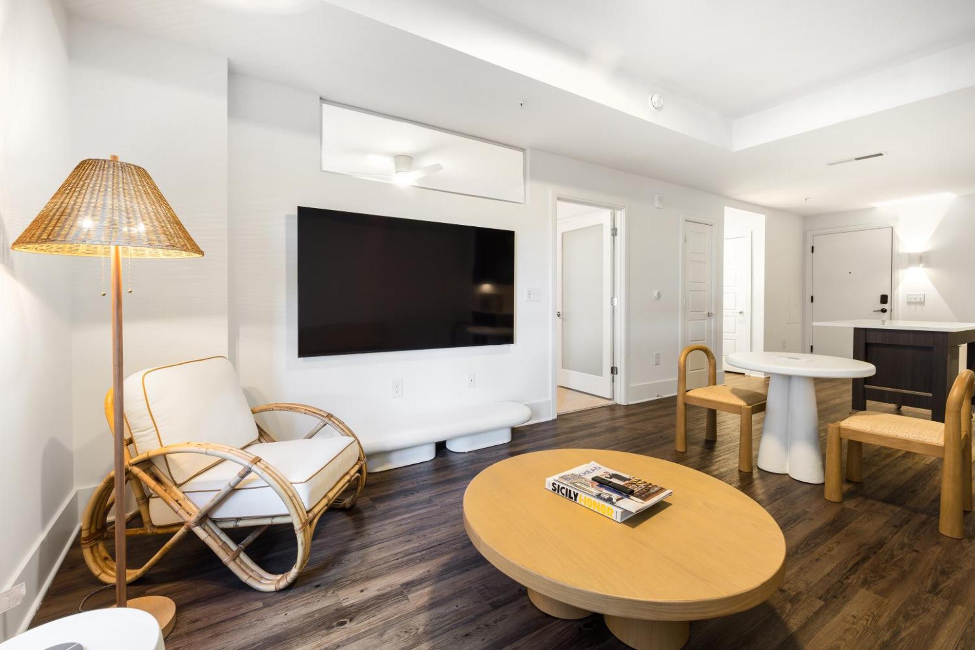 3005 Buckhead *