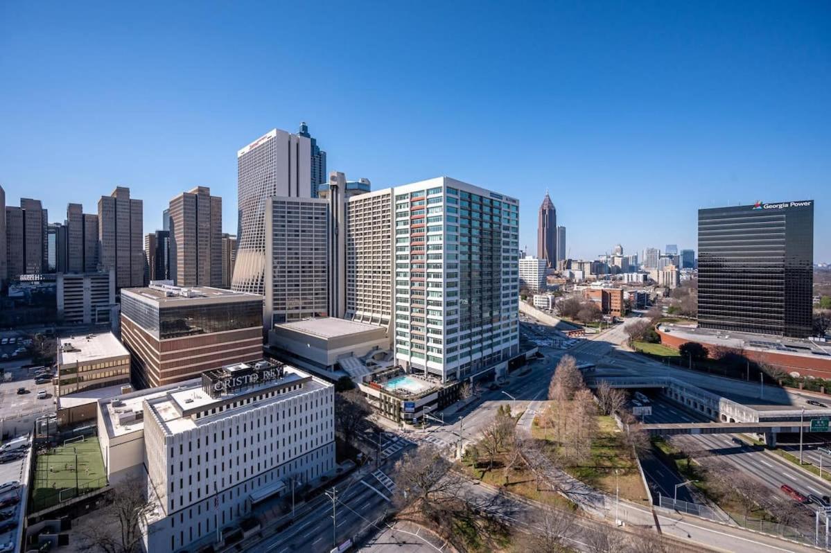 Downtown Atl 24 Concierge View Lm1402 *