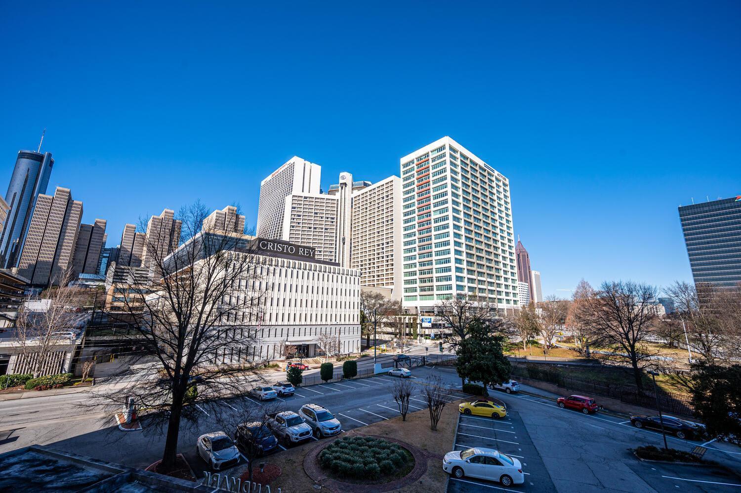 Apartment View Newly Renovated 3 Beds With Free Parking Lm909