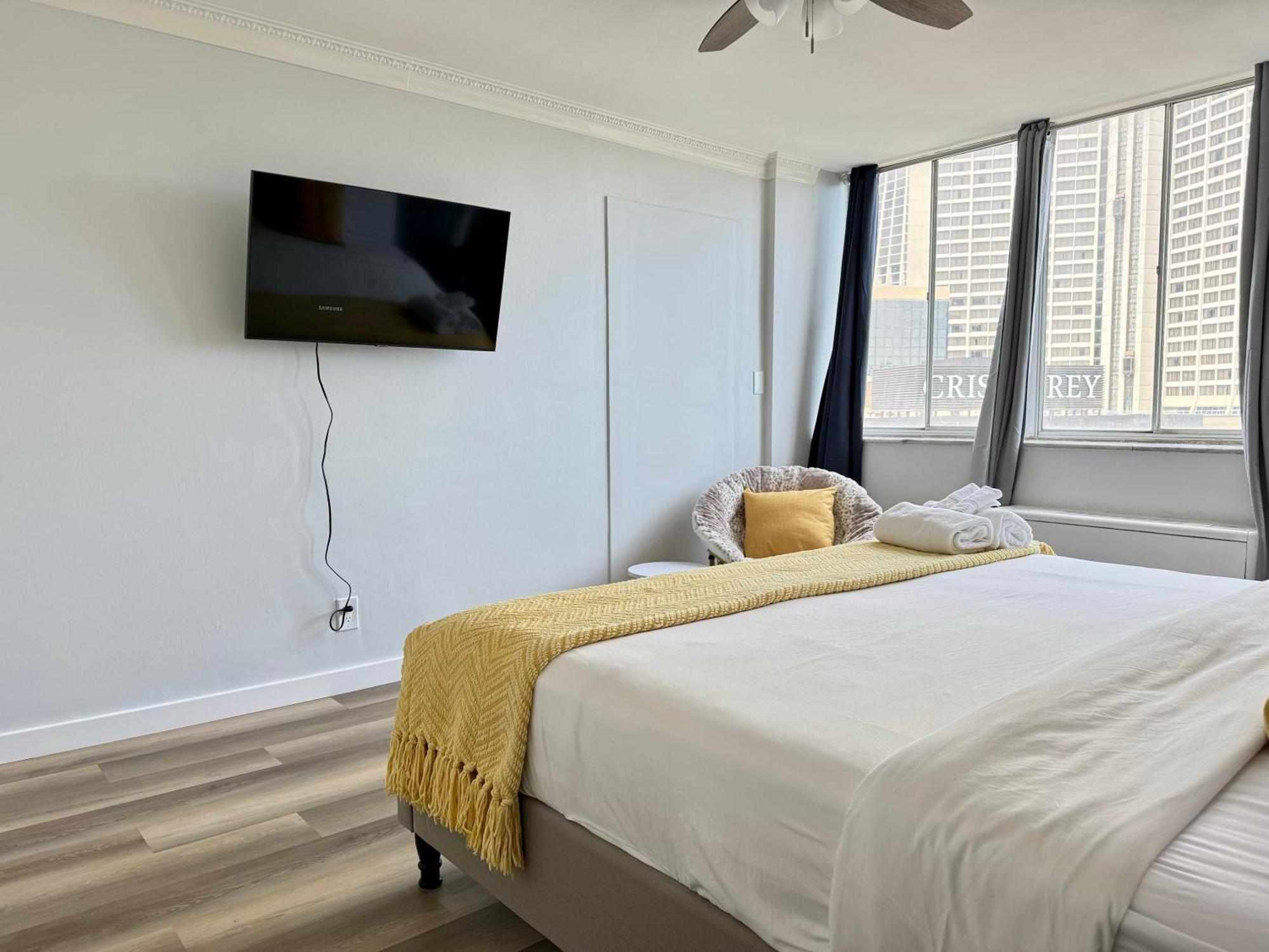 View Newly Renovated 3 Beds With Free Parking Lm909 * Atlanta