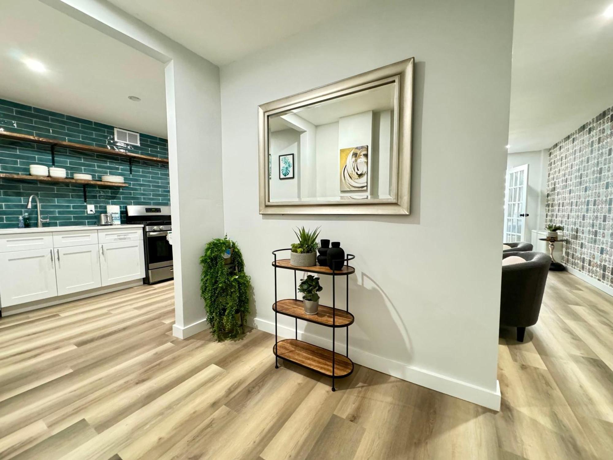 View Newly Renovated 3 Beds With Free Parking Lm909 * Atlanta