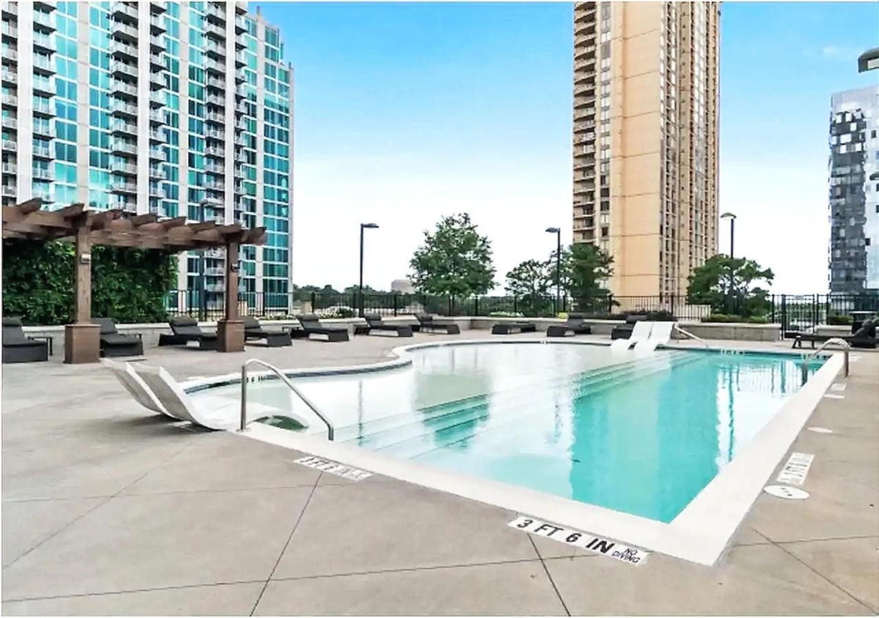 Skyline Luxe Penthouse, Floor, Balcony, Pool, Amazing View