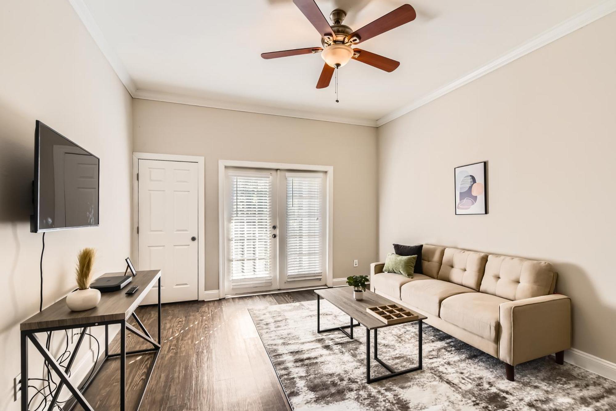 Crest At Midtown 4603 L 1 Bedroom 1 Bathroom Apartment Atlanta
